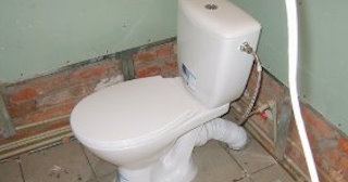 Установка приставного унитаза в Одинцово - монтаж и подключение, СантехДомДнц от 5107 рублей